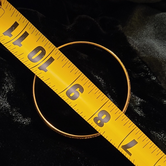 Vintage Monet Heavy Textured Bangle Bracelet Sparkly Gold-Tone - Picture 4 of 6